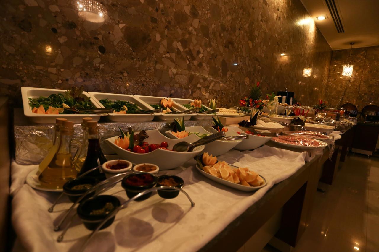 Sivas Bueyuek Hotel Luaran gambar